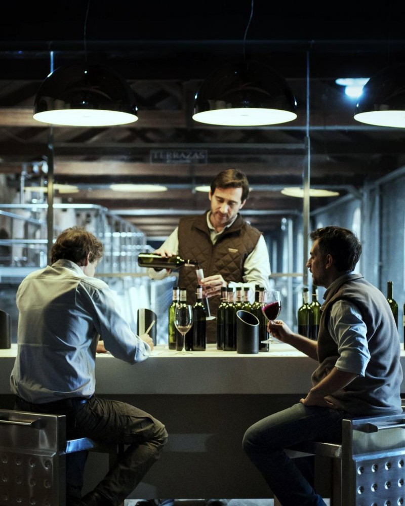 Navegando Entre Montanhas