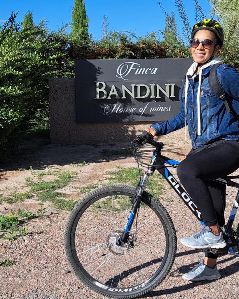 Pedaleando entre vinhedos