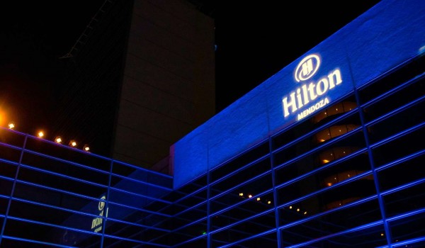 Hilton Mendoza