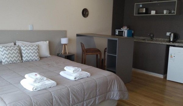 Apart Hotel Quijote by DOT Suites
