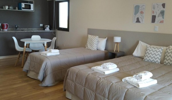 Apart Hotel Quijote by DOT Suites