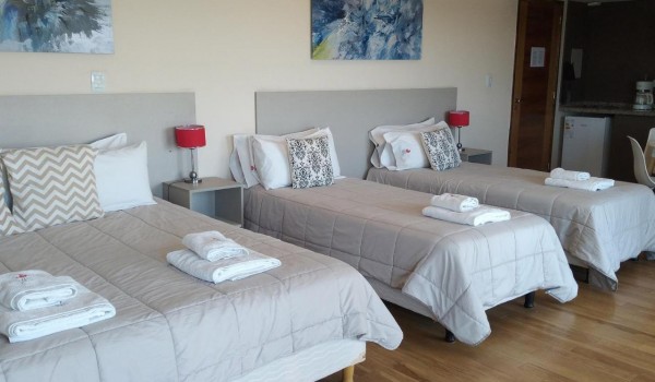Apart Hotel Quijote by DOT Suites