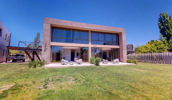 Liniers Green Apartments