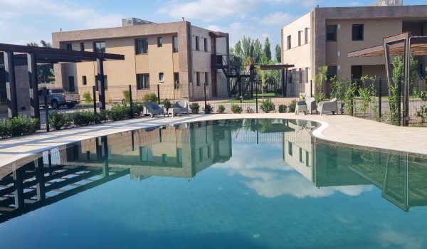 Liniers Green Apartments