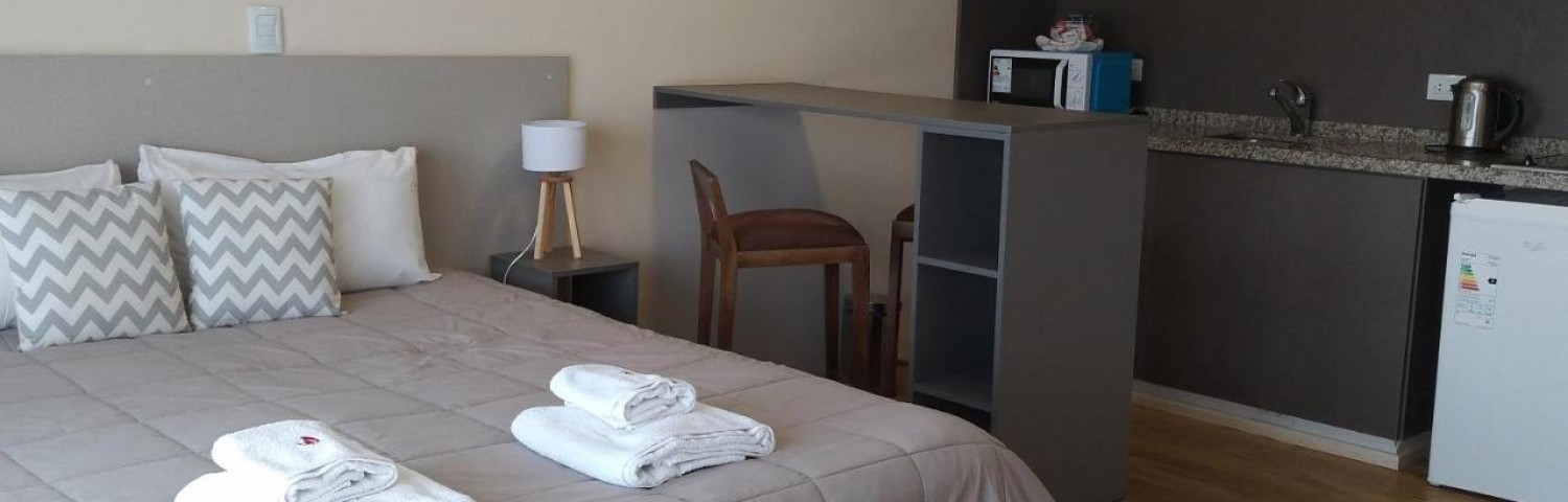 Apart Hotel Quijote by DOT Suites