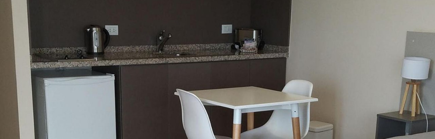 Apart Hotel Quijote by DOT Suites