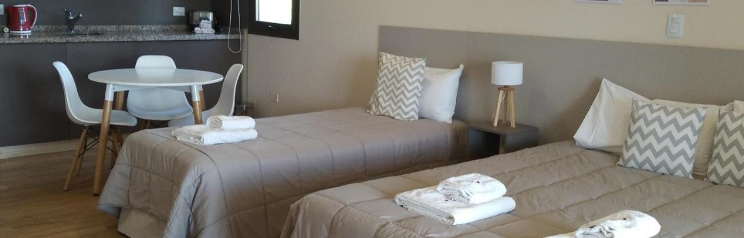 Apart Hotel Quijote by DOT Suites