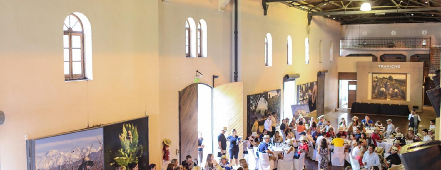 Desafio de vinho e comida com o Chef Lucas Bustos