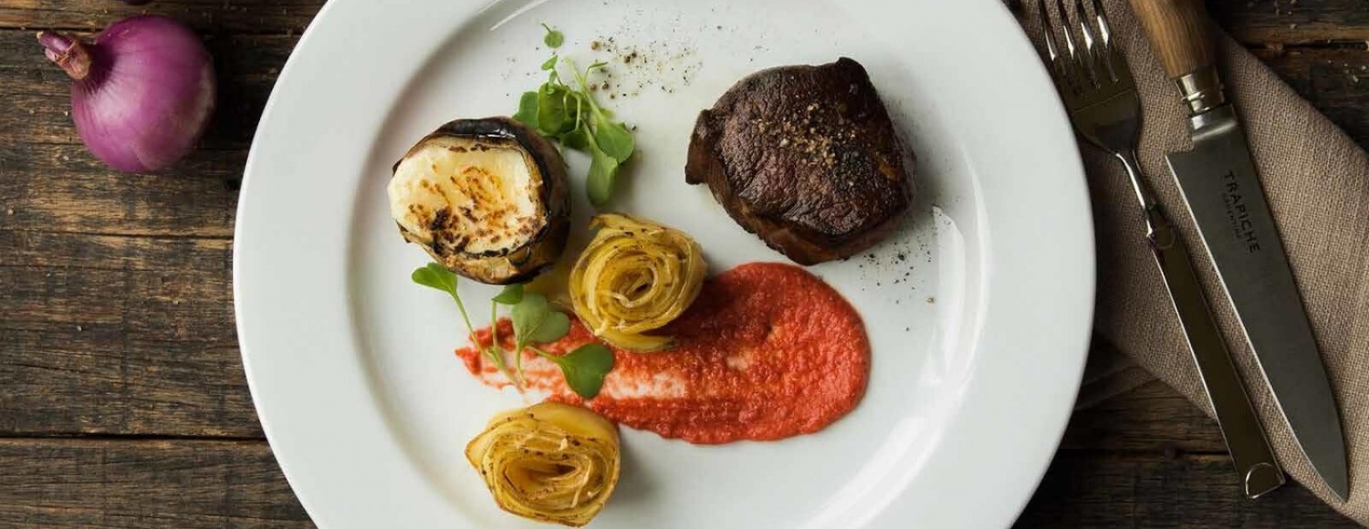 Desafio de vinho e comida com o Chef Lucas Bustos