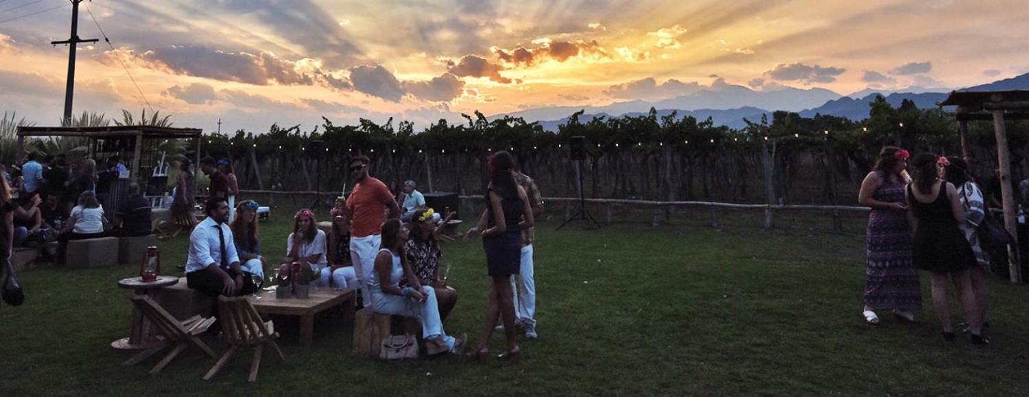 Pôr do Sol em Viní­cola